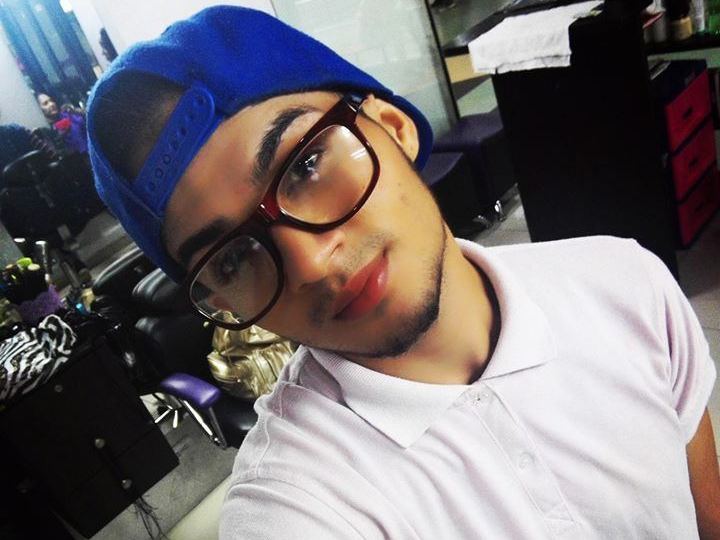 Image de profil du modèle de webcam charlie_allan01