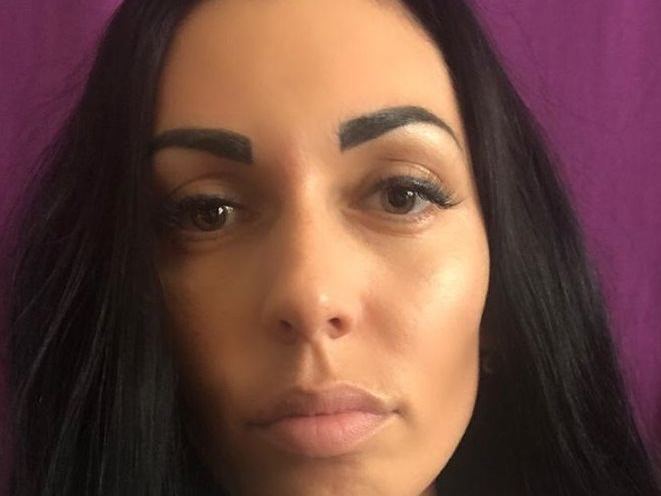 LinaLuxy profielfoto van cam model 