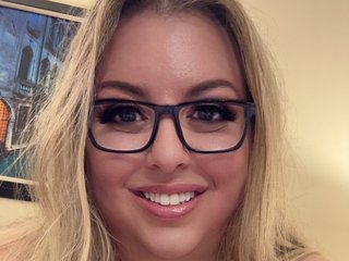 FaraPhenix profilbild på webbkameramodell 
