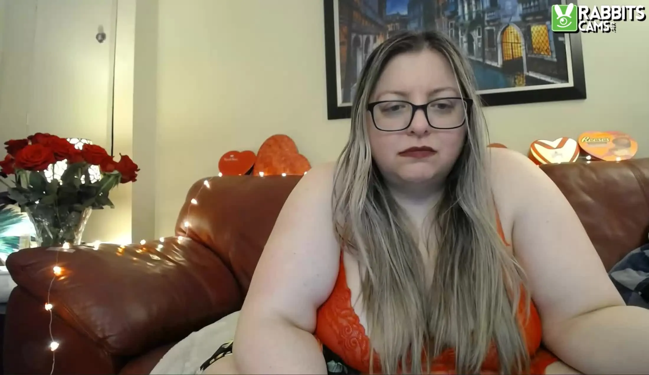 Performer FaraPhenix Video 1