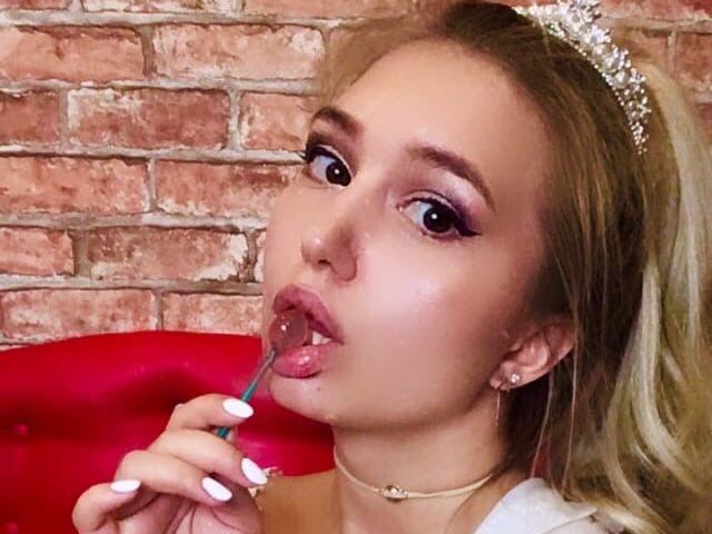 SophiMia cam model profile picture 