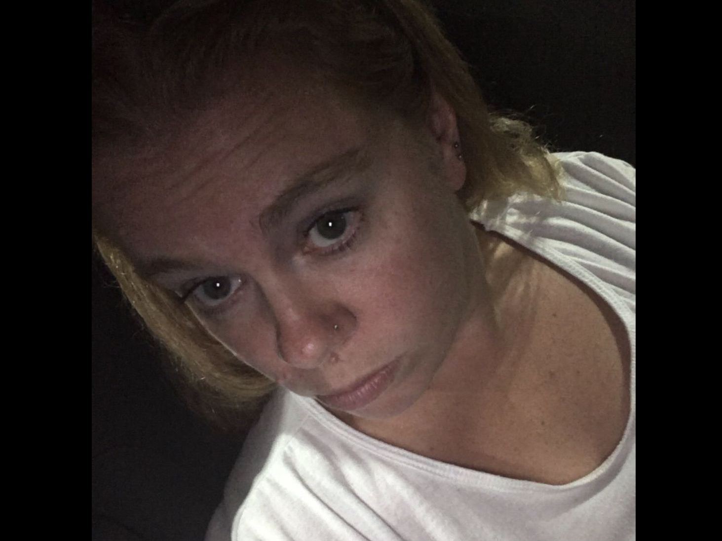 Redhottmilf84 profielfoto van cam model 