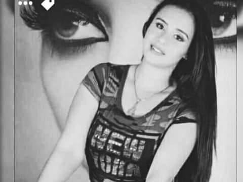 Imagen de perfil de modelo de cámara web de SharonLizz
