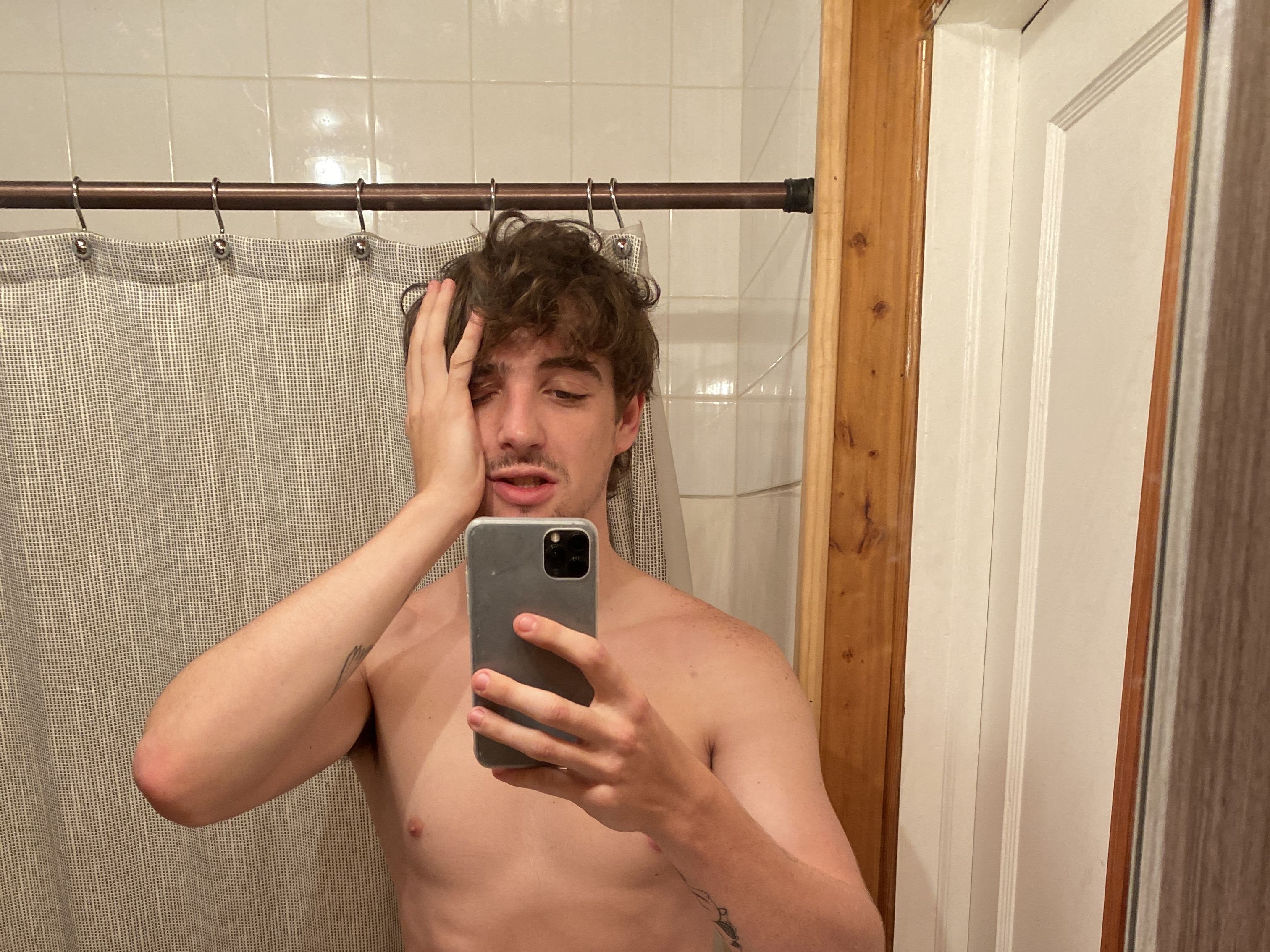 Image de profil du modèle de webcam KawAffection