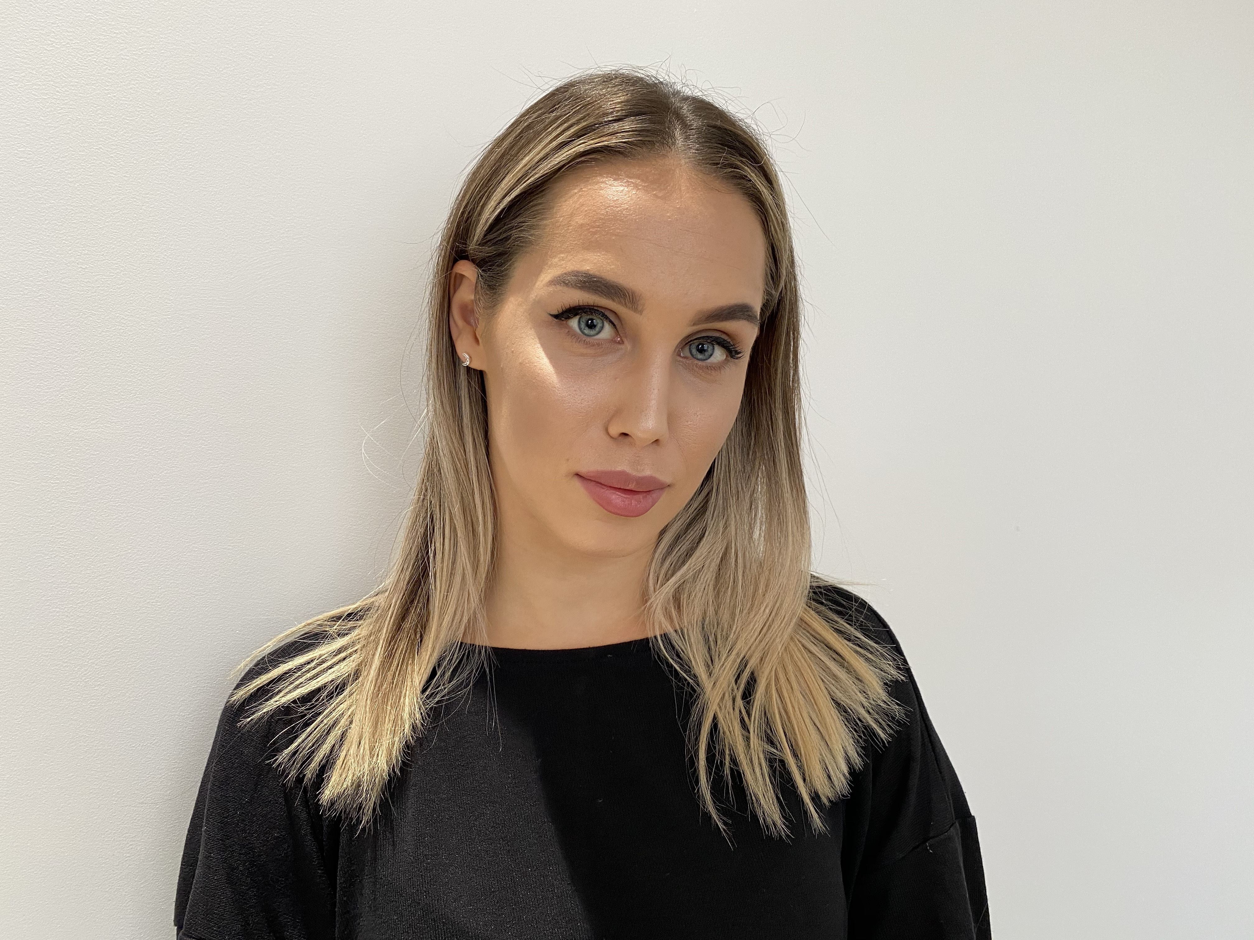 HedvikaSaller profielfoto van cam model 