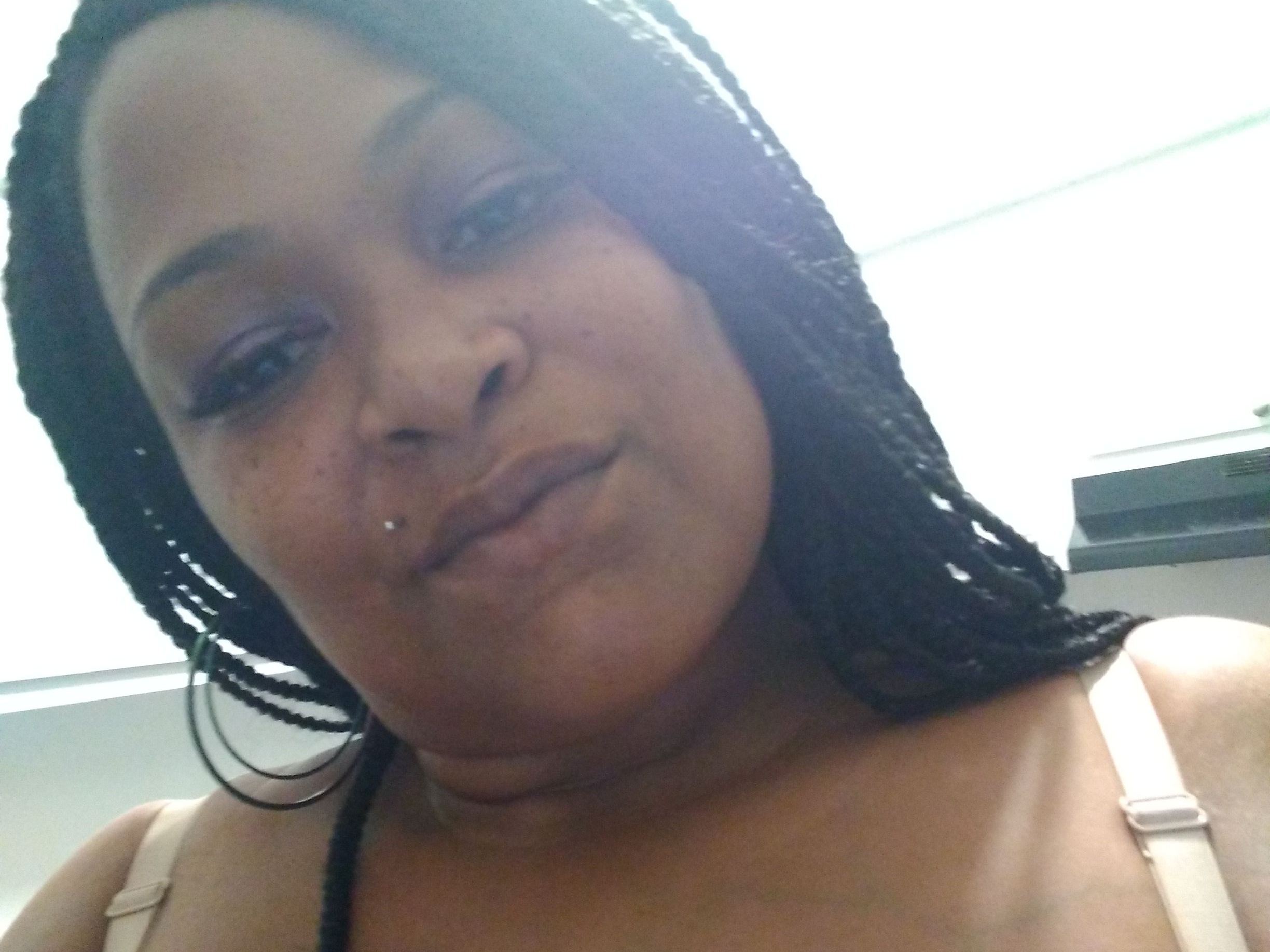 Imagen de perfil de modelo de cámara web de REECIECUP