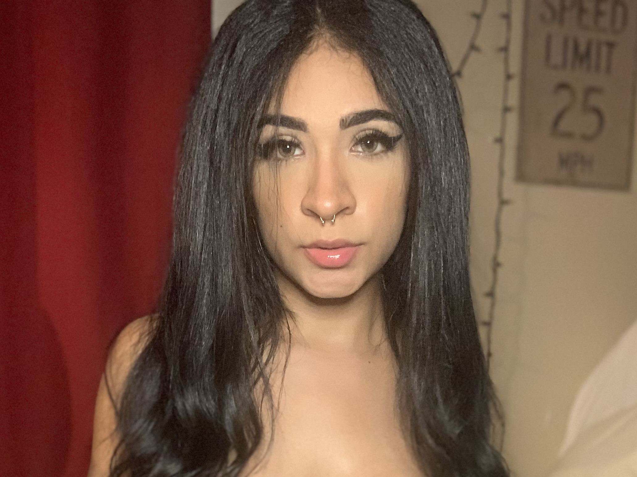 Foto de perfil de modelo de webcam de Cherry_Garcia_xo 