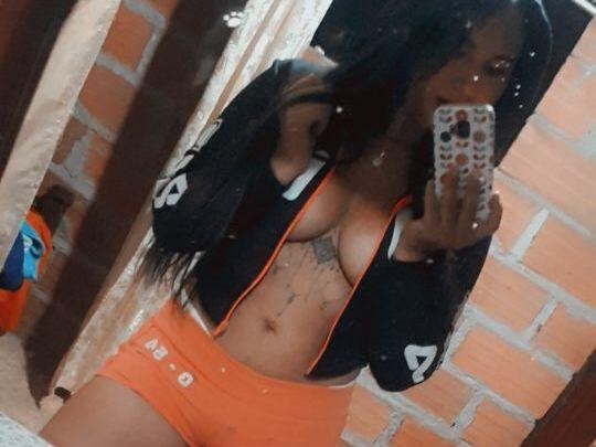 Image de profil du modèle de webcam Celeste_SexyAss