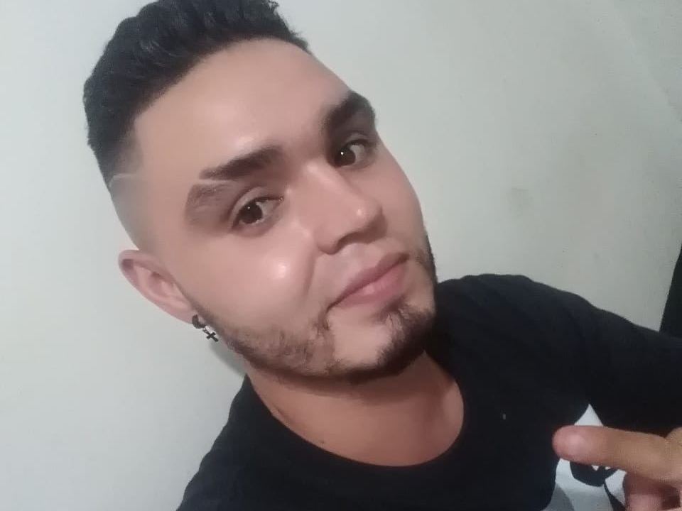 Foto de perfil de modelo de webcam de YANNKA_MAX 