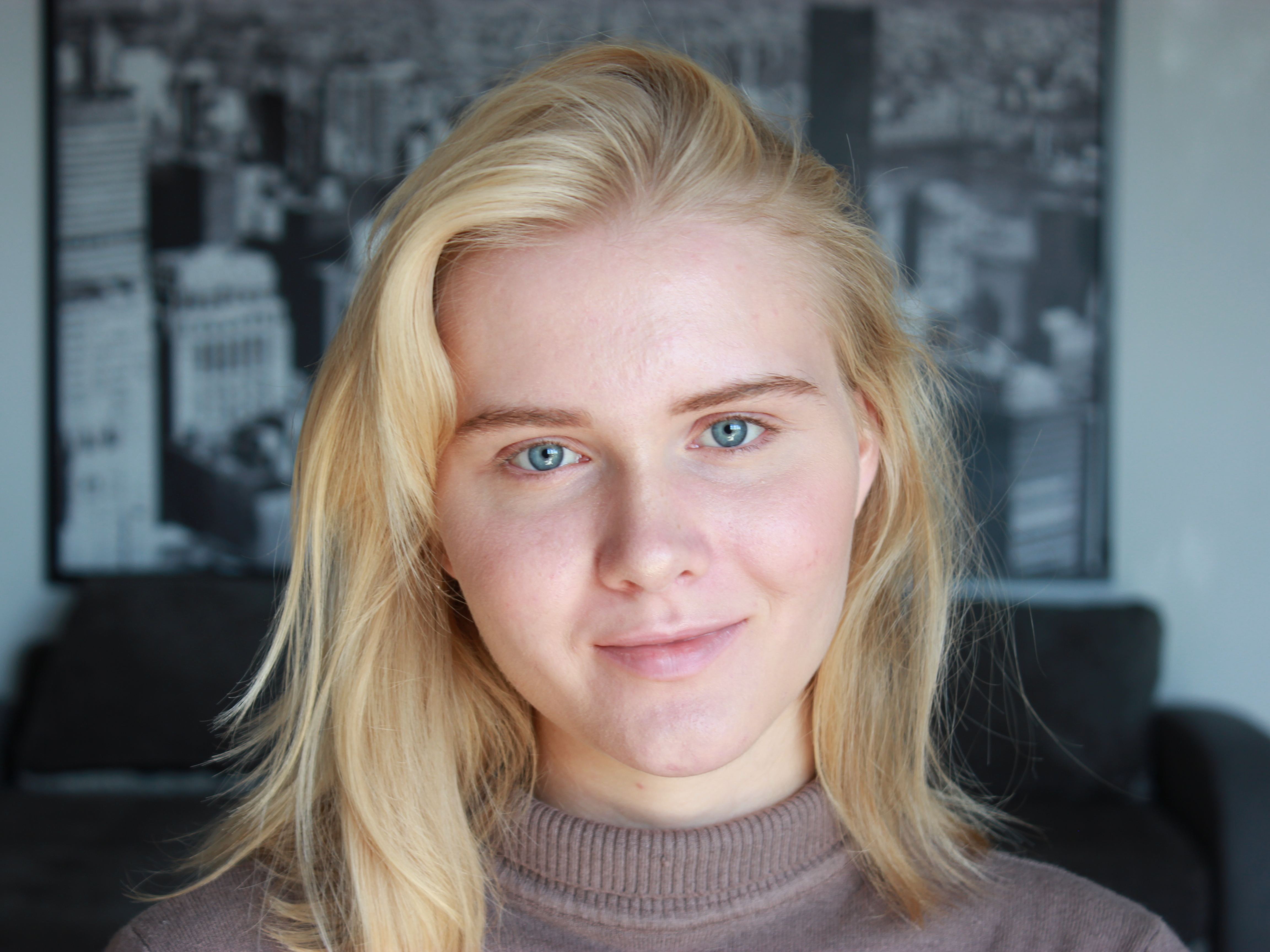 CaeciliaBretz cam model profile picture 