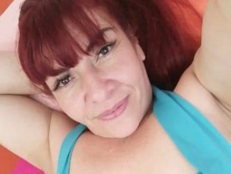 LorieMature cam model profile picture 