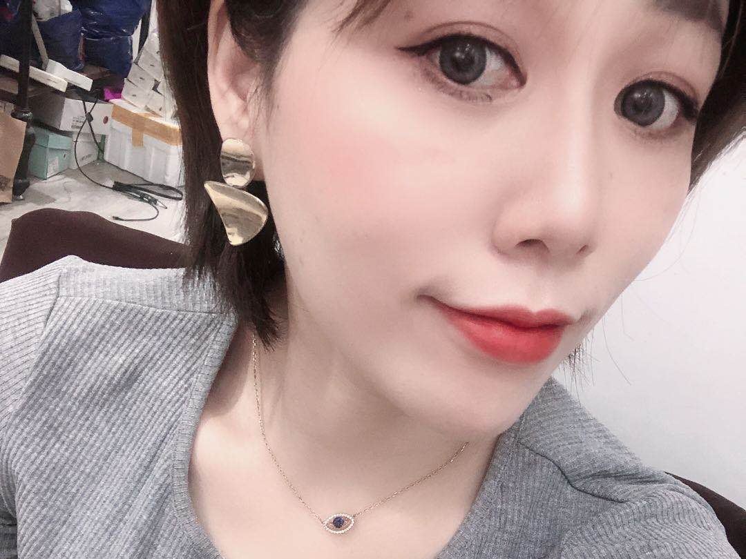 Imagen de perfil de modelo de cámara web de hhaiyyanbaby