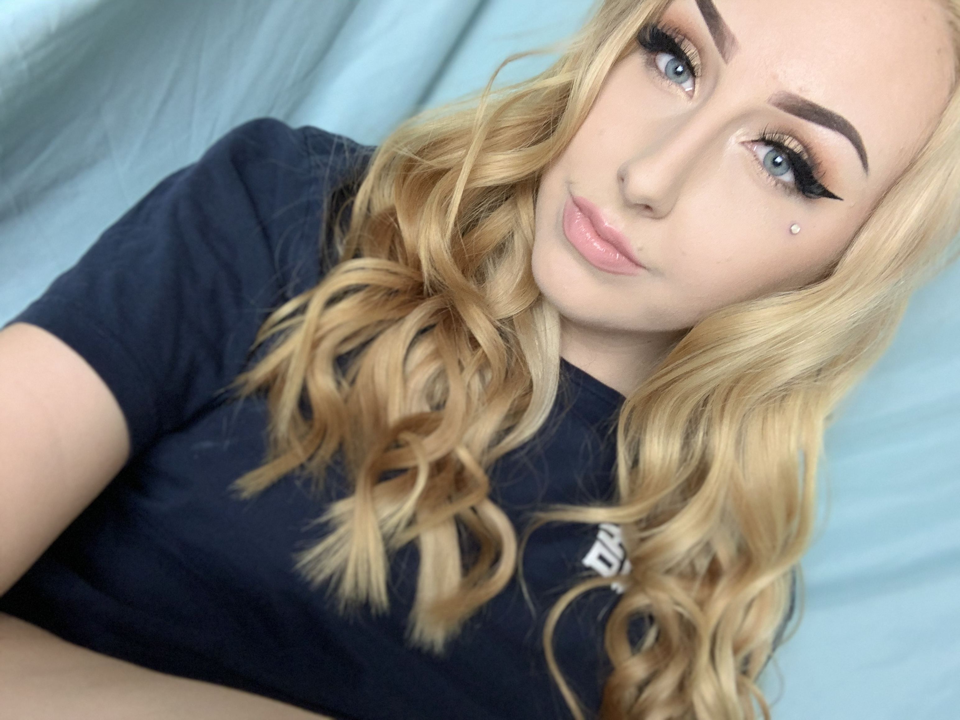 ToriJaneXxxo profilbild på webbkameramodell 