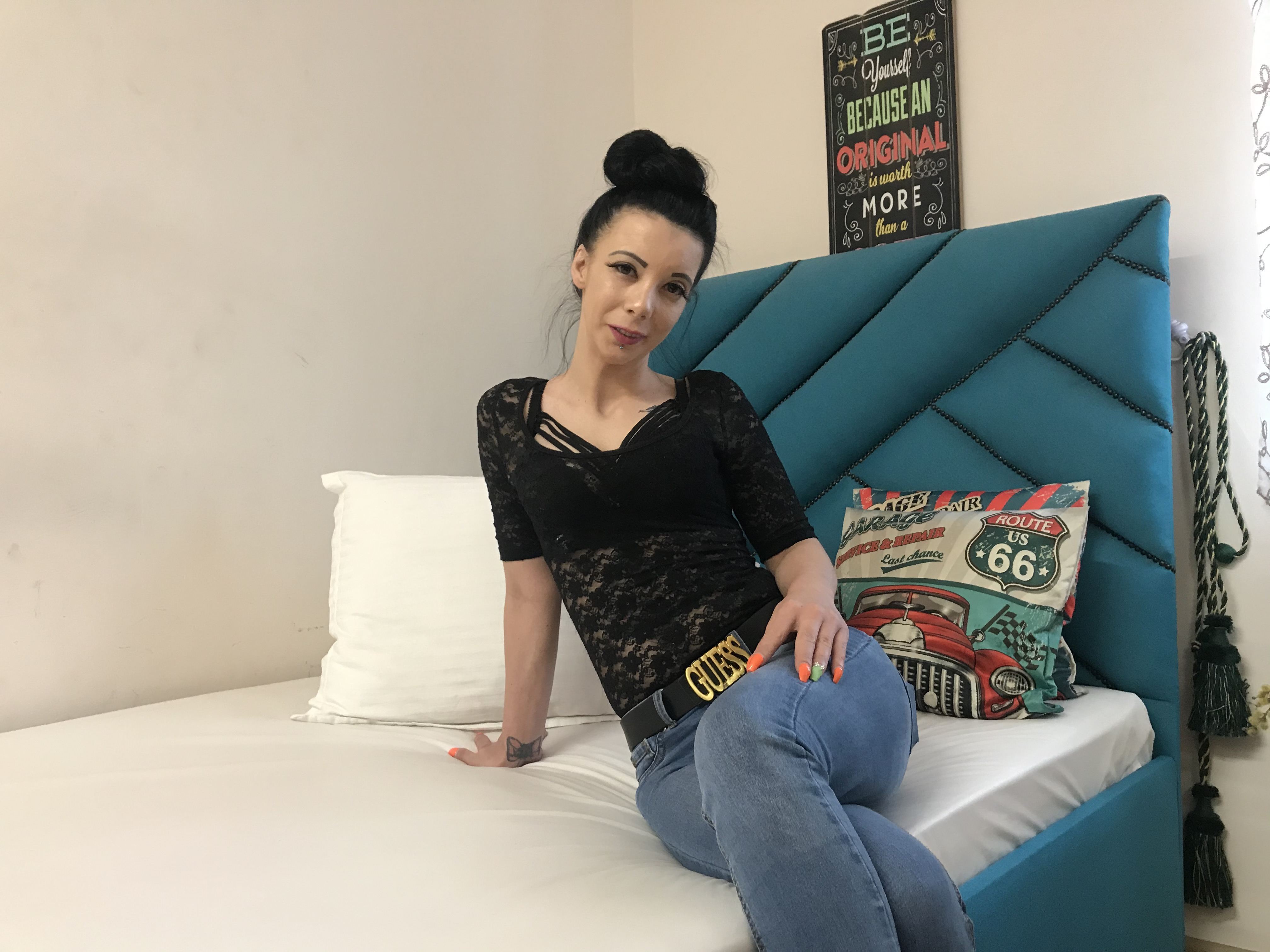 Profilbilde av MELYISSA webkamera modell