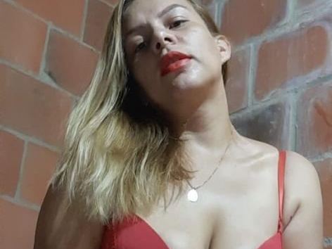 Image de profil du modèle de webcam amaizinandblond
