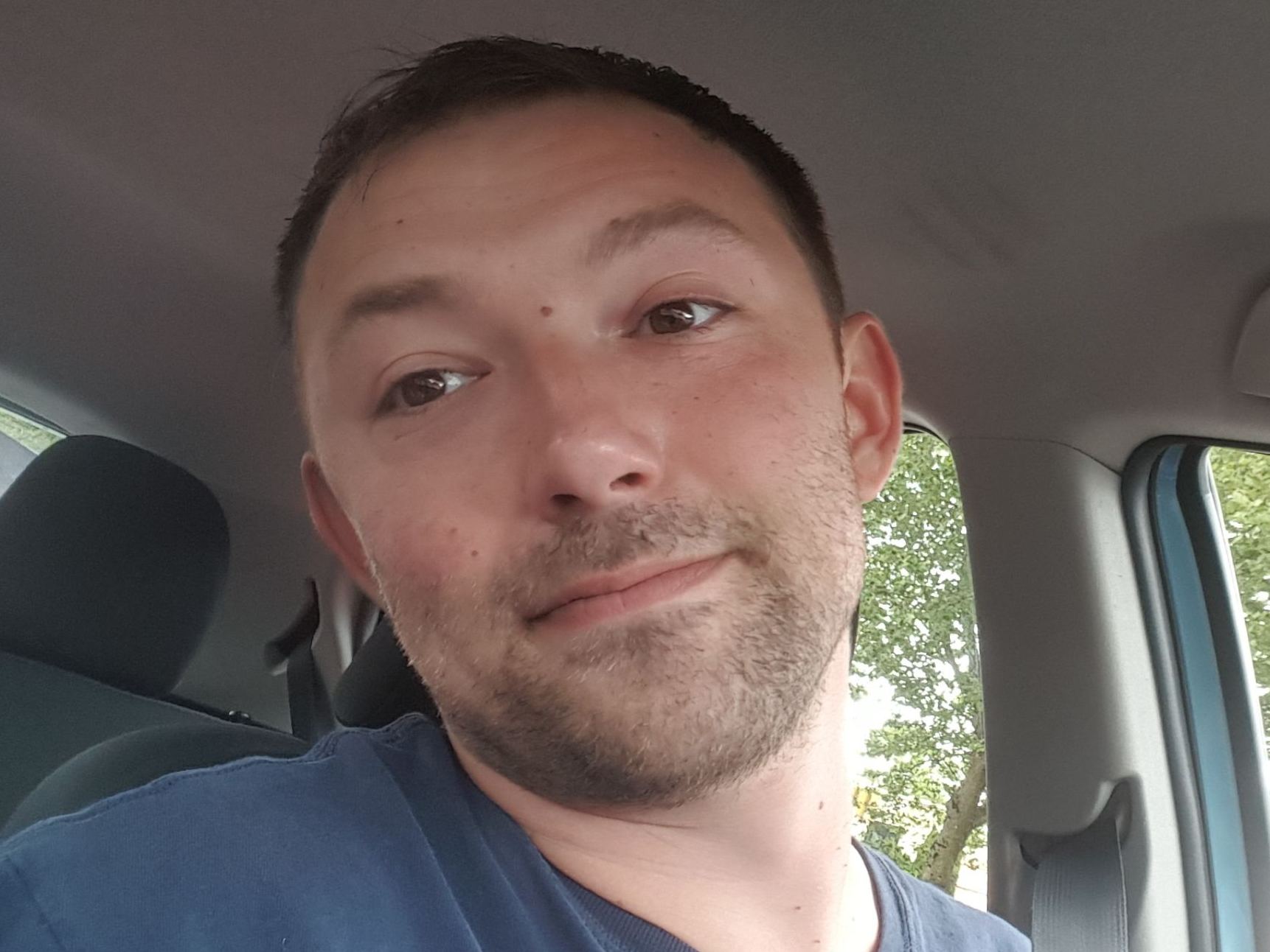 Image de profil du modèle de webcam DirkDoug