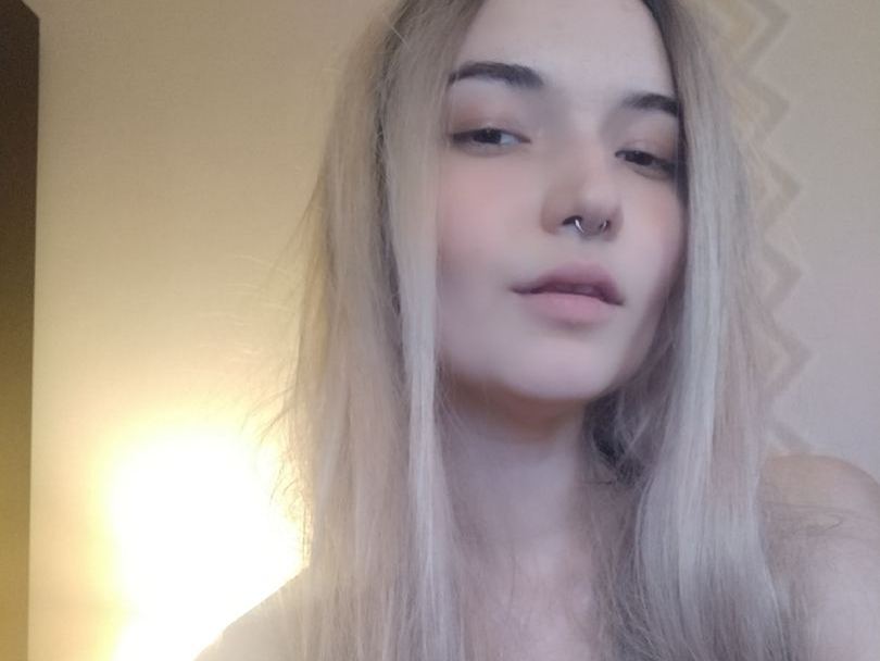 lusy_lovesu immagine del profilo del modello di cam