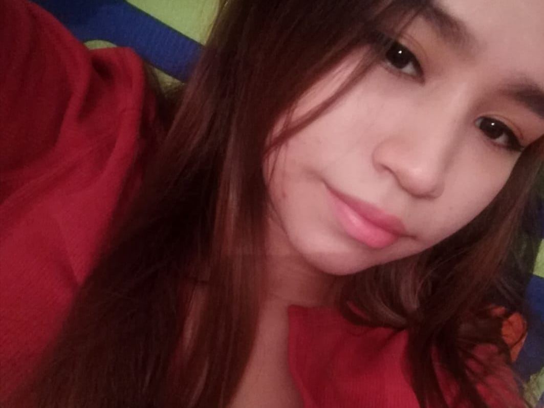 SELENE_DIOR profilbild på webbkameramodell 