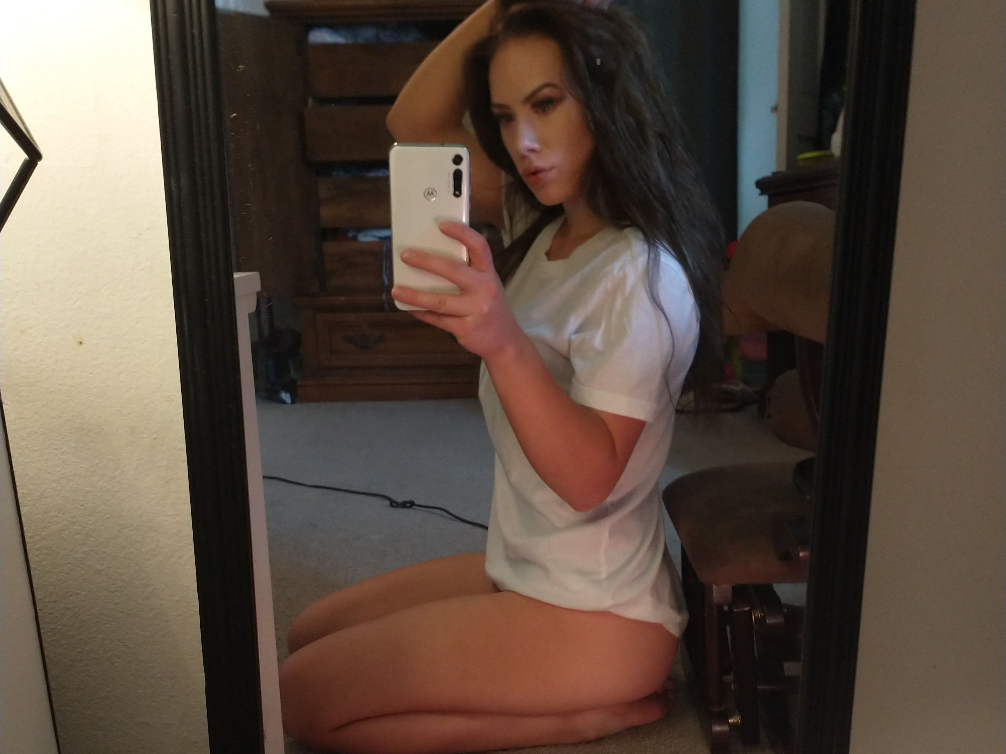 Image de profil du modèle de webcam Ur_babydolll