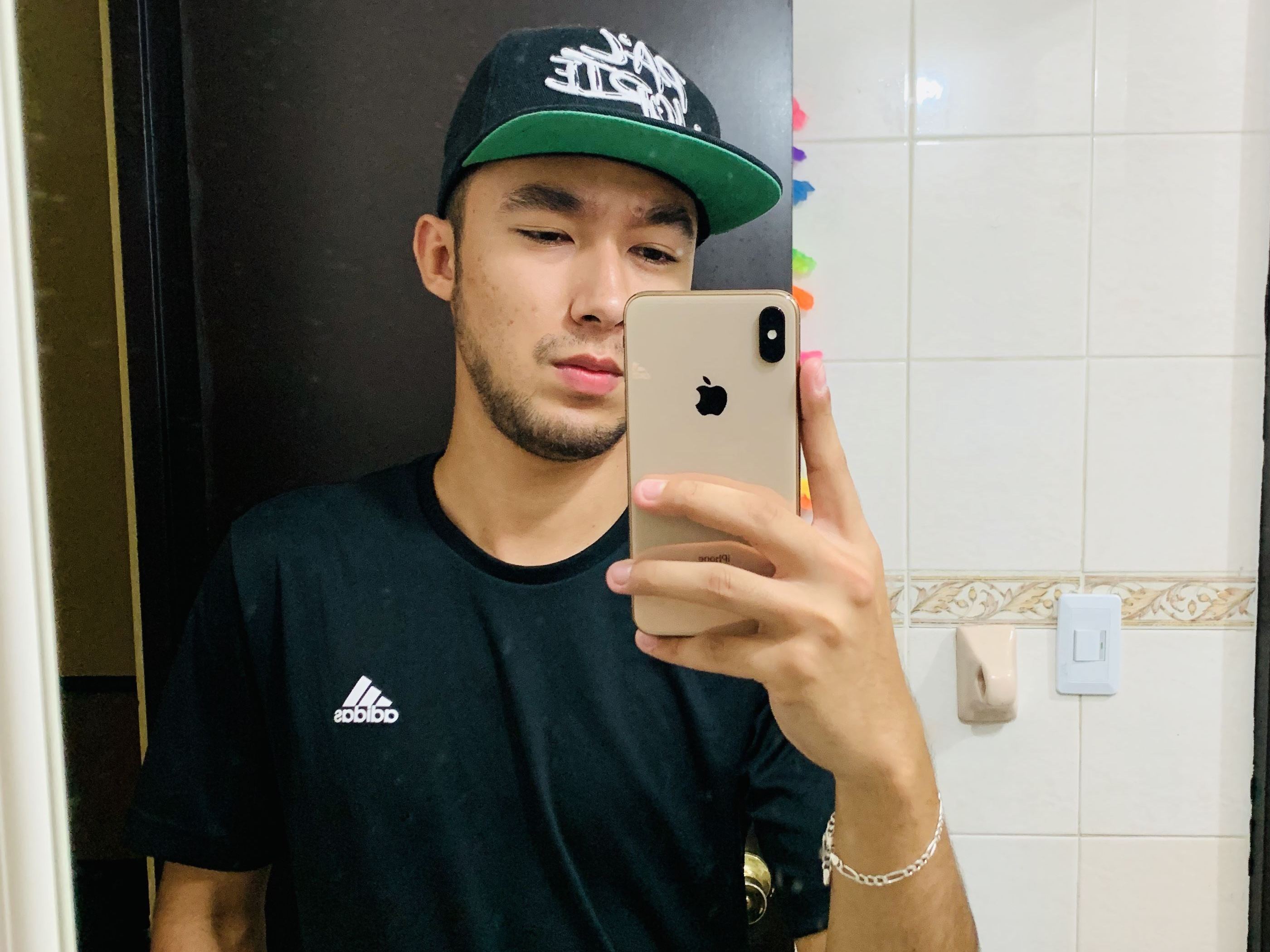 Image de profil du modèle de webcam CarlosDanielMTY