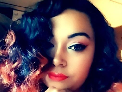 Imagen de perfil de modelo de cámara web de foxycandydelux
