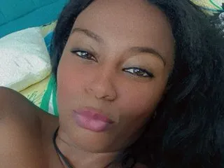 Kattybombxx