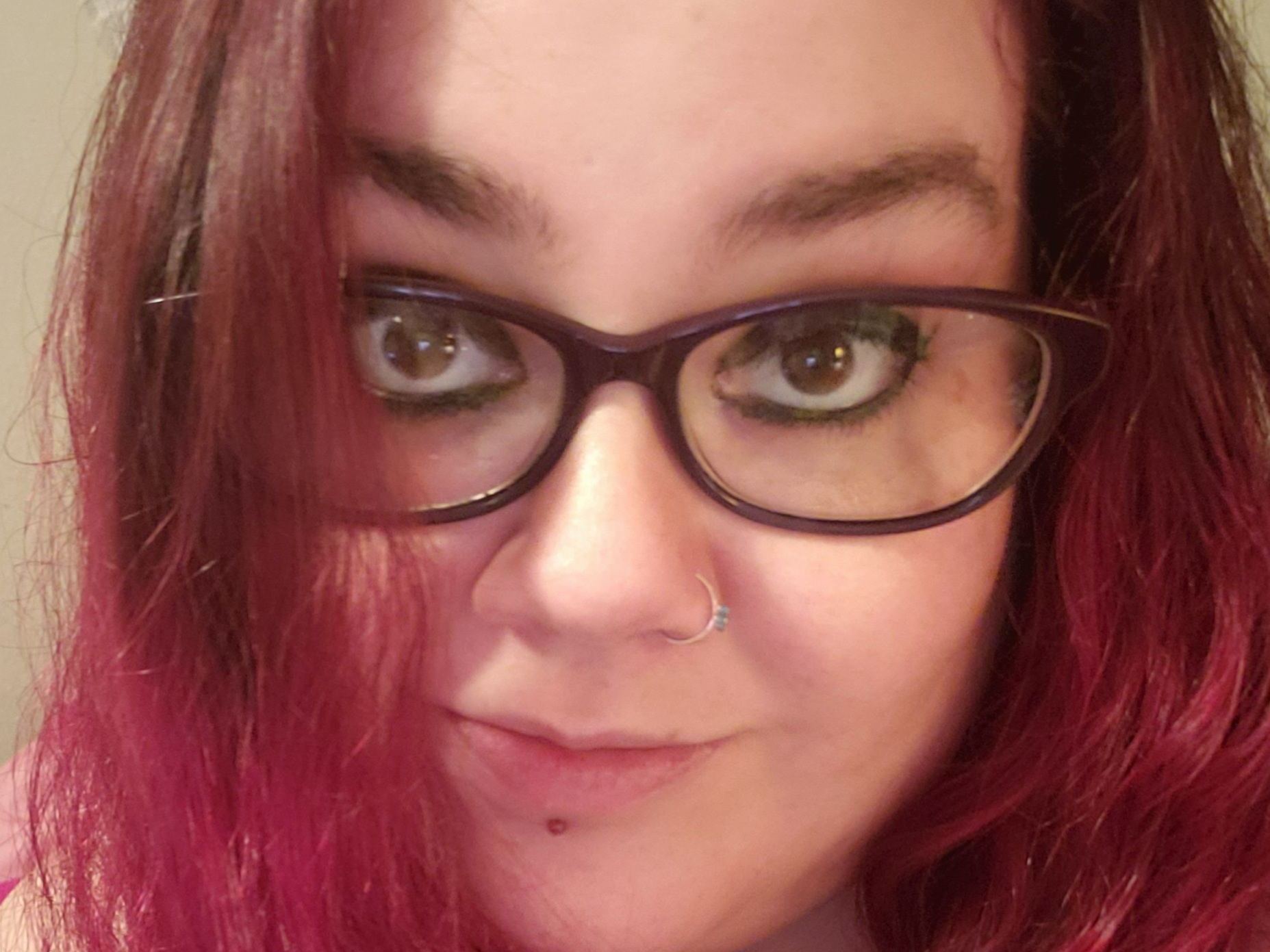 Image de profil du modèle de webcam gothqueen816