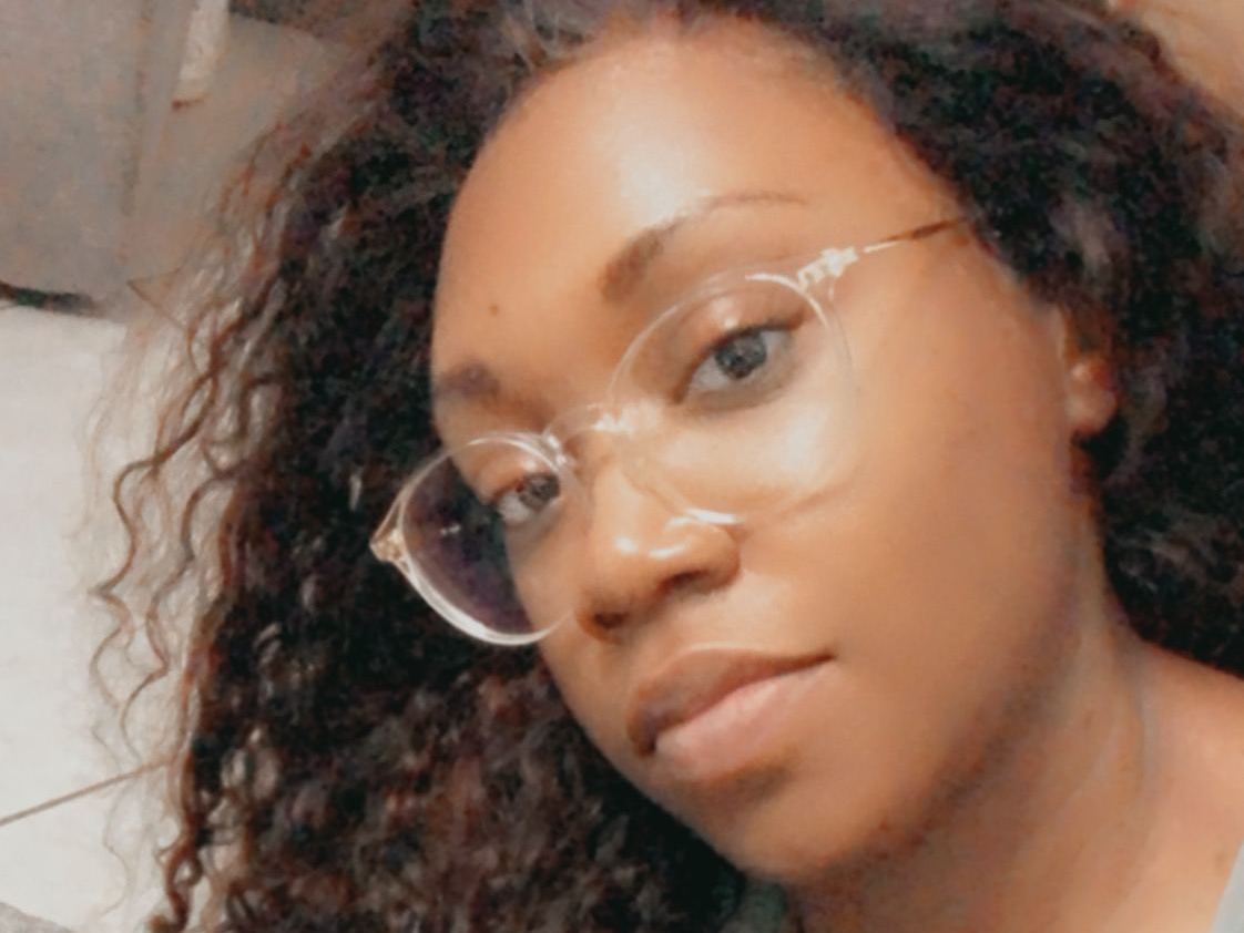 Image de profil du modèle de webcam DenieceWhite