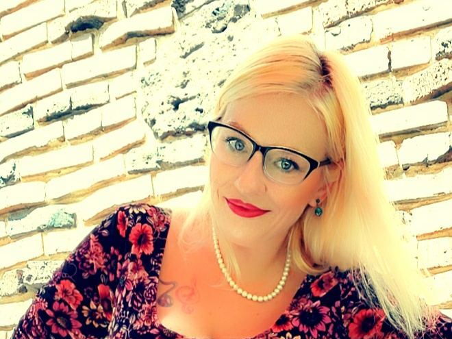 MiyaWonder profilbild på webbkameramodell 