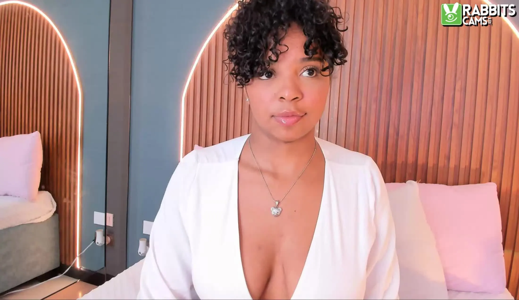 Performer LIISAMENDEZ Video 4