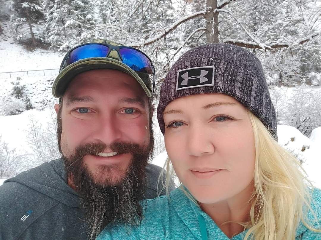 DirtyDesertDuo profilbild på webbkameramodell 