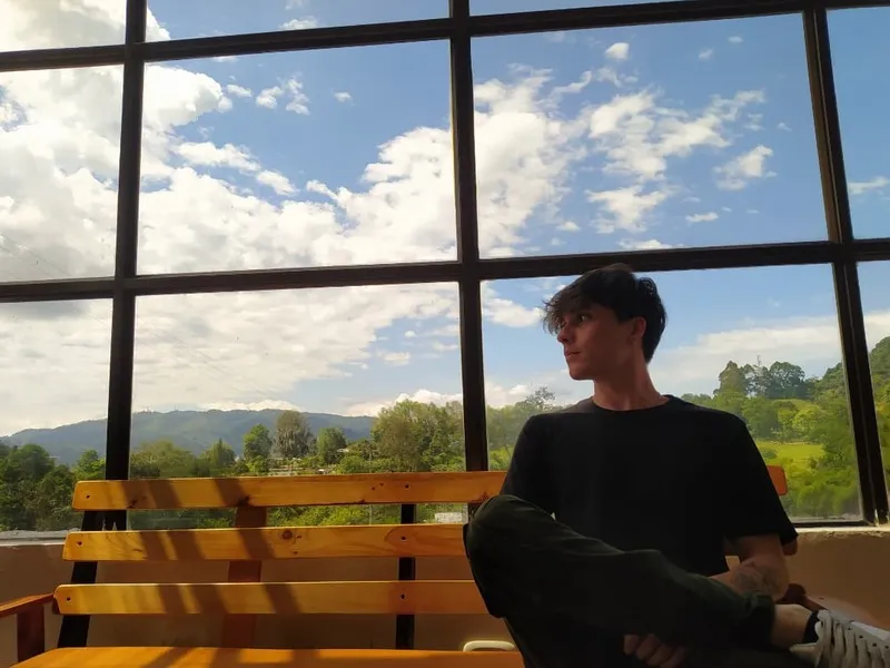 Performer Jackrousse Photo 5