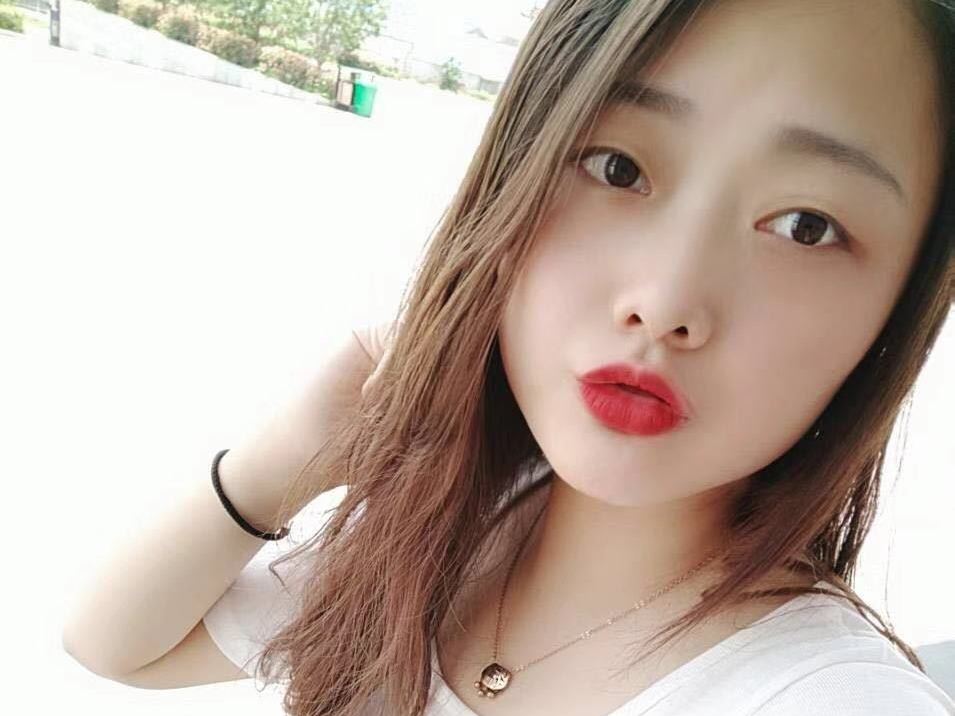 yingaimeili profielfoto van cam model 