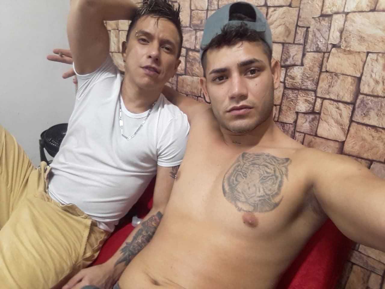 GUYS_MONSTER_COCKS profilbild på webbkameramodell 