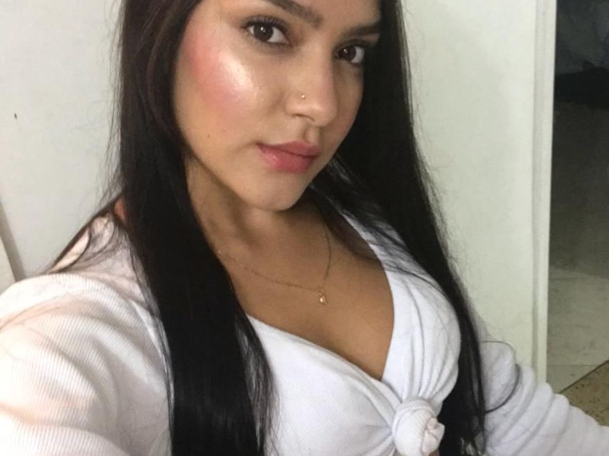 Imagen de perfil de modelo de cámara web de samantaa1