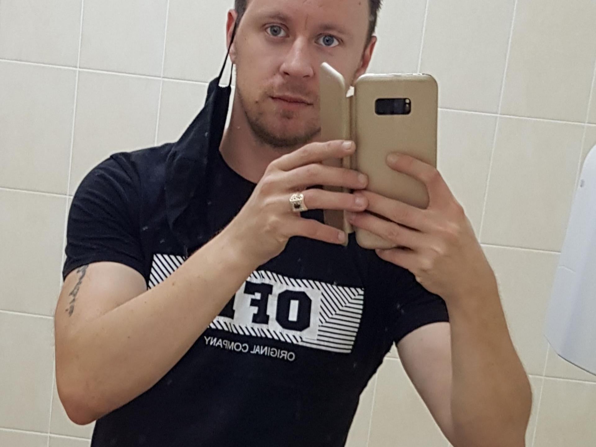 Imagen de perfil de modelo de cámara web de adamxnights