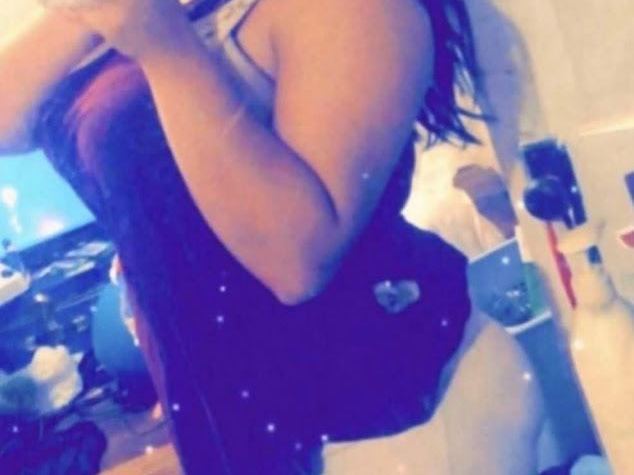 allison15573 profilbild på webbkameramodell 