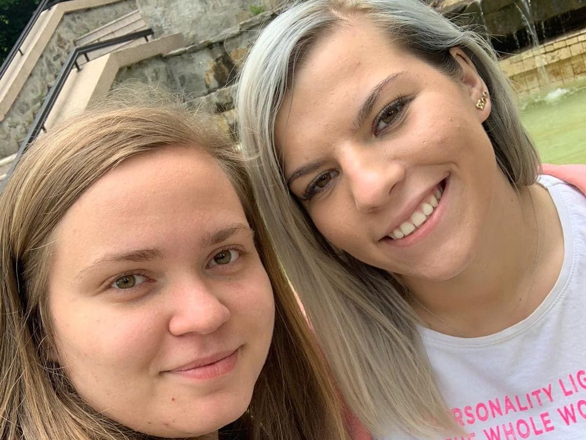 LARAxKARA profilbild på webbkameramodell 