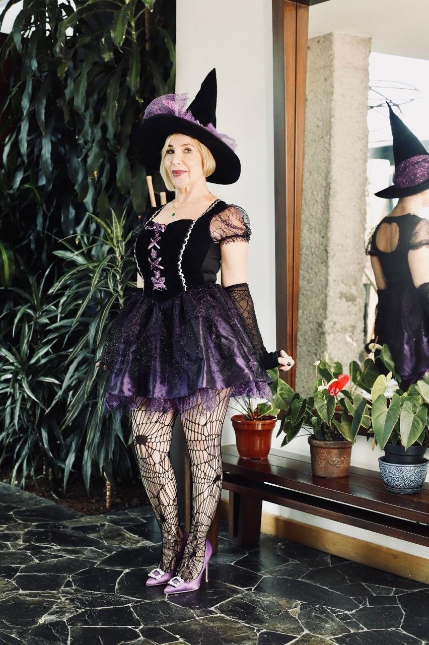 Darsteller Mrs_Edha Foto 3