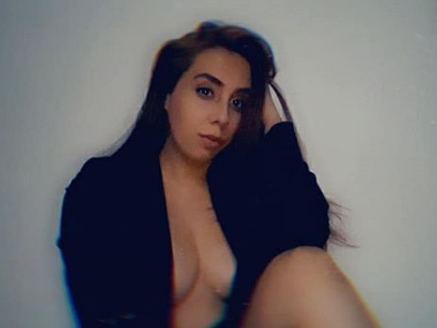 Image de profil du modèle de webcam charlottefritz