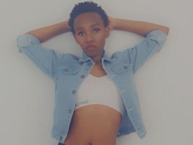 Imagen de perfil de modelo de cámara web de popsie