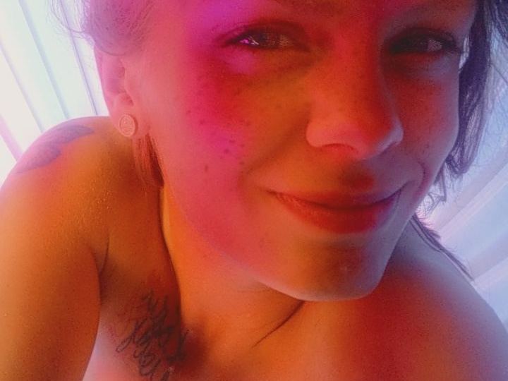 Image de profil du modèle de webcam Noturs