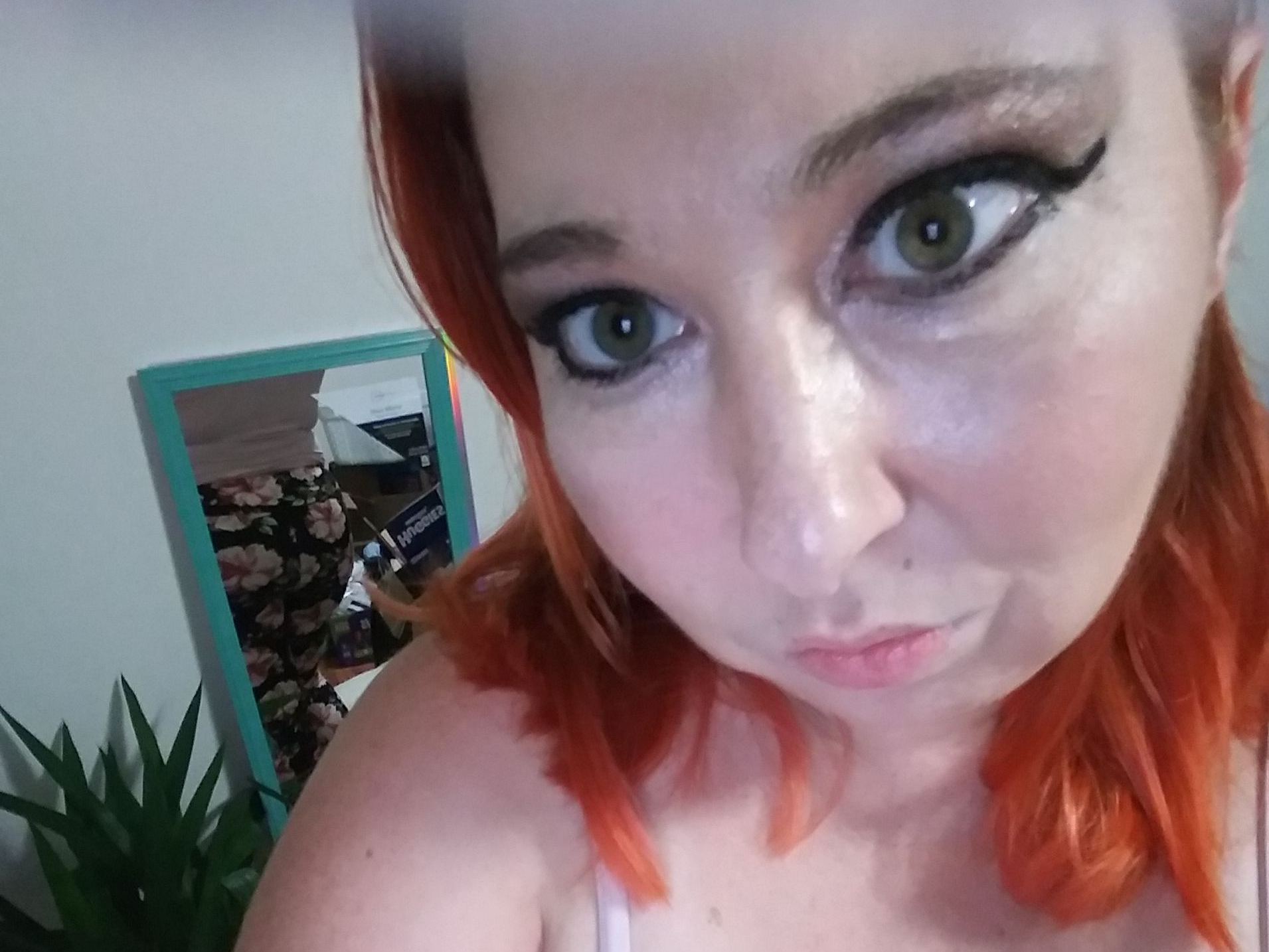 Image de profil du modèle de webcam WillowRavenFaery