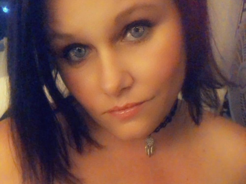 Roxi_Moon Profilbild des Cam-Modells 