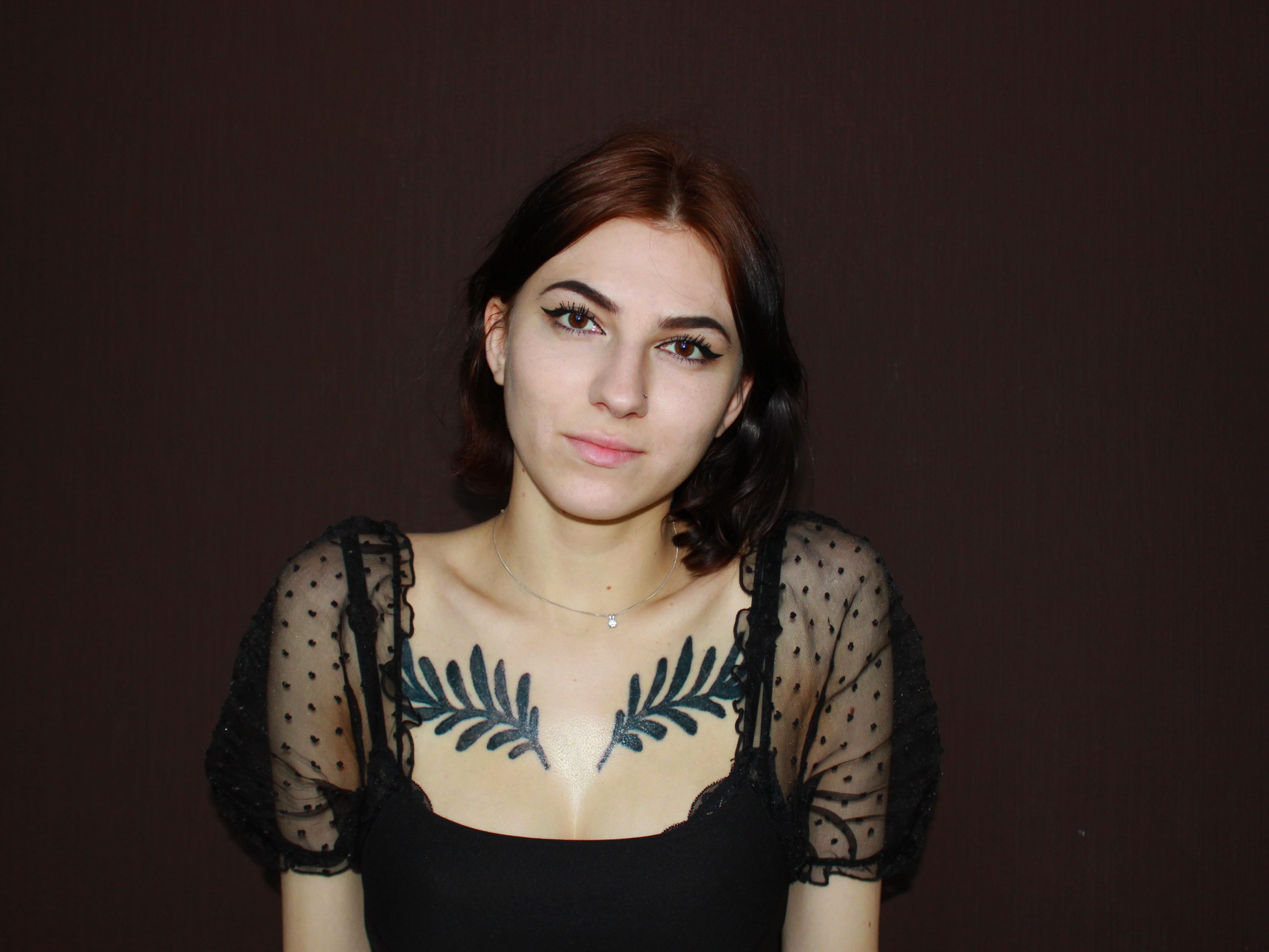 ErikaNeal profielfoto van cam model 