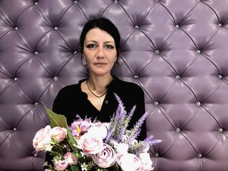 TiamatBarnes cam model profile picture 