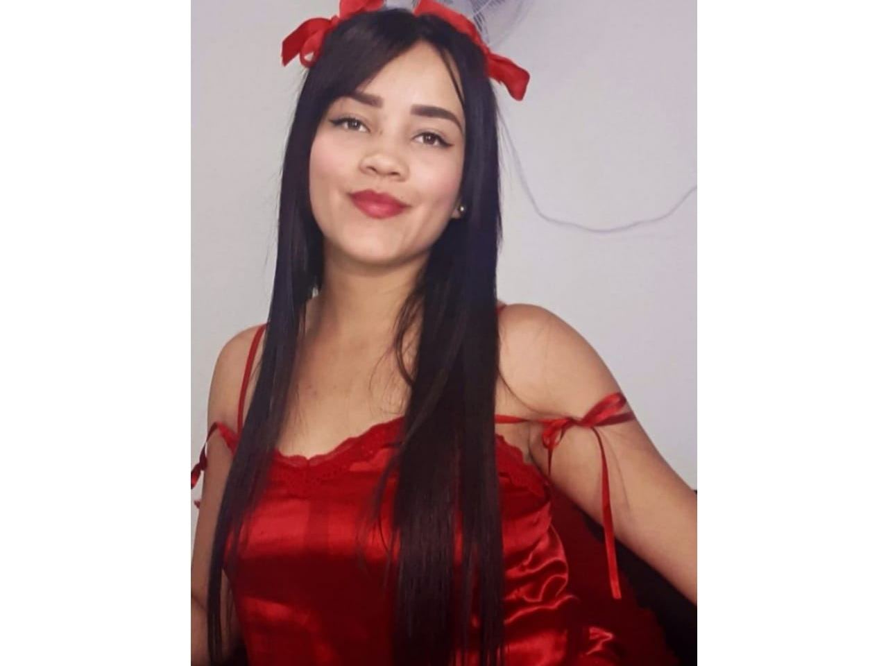 Imagen de perfil de modelo de cámara web de greidy_69