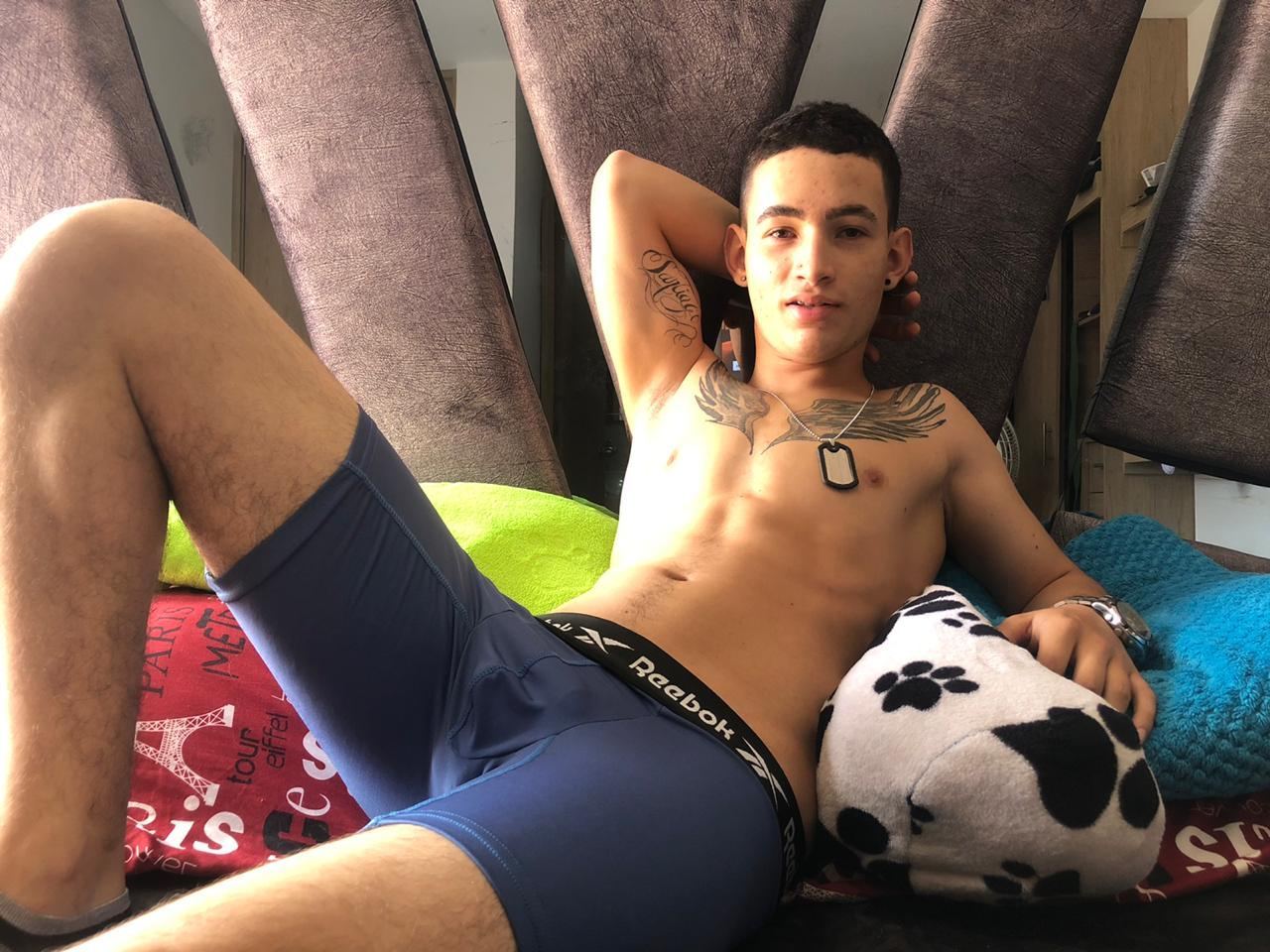 duvan_jhonson profielfoto van cam model 