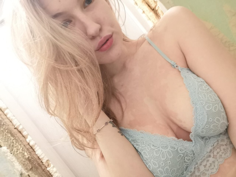 Artista Aiza_Foxe Foto 11