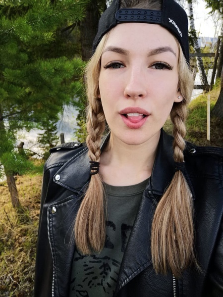Utøver Aiza_Foxe Bilde 1